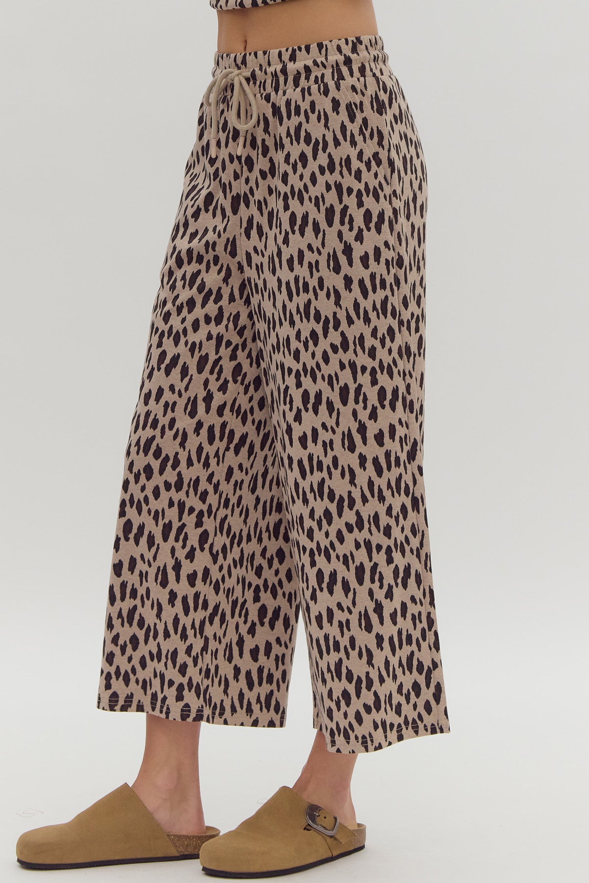 Analisa Cropped Pants (Taupe)