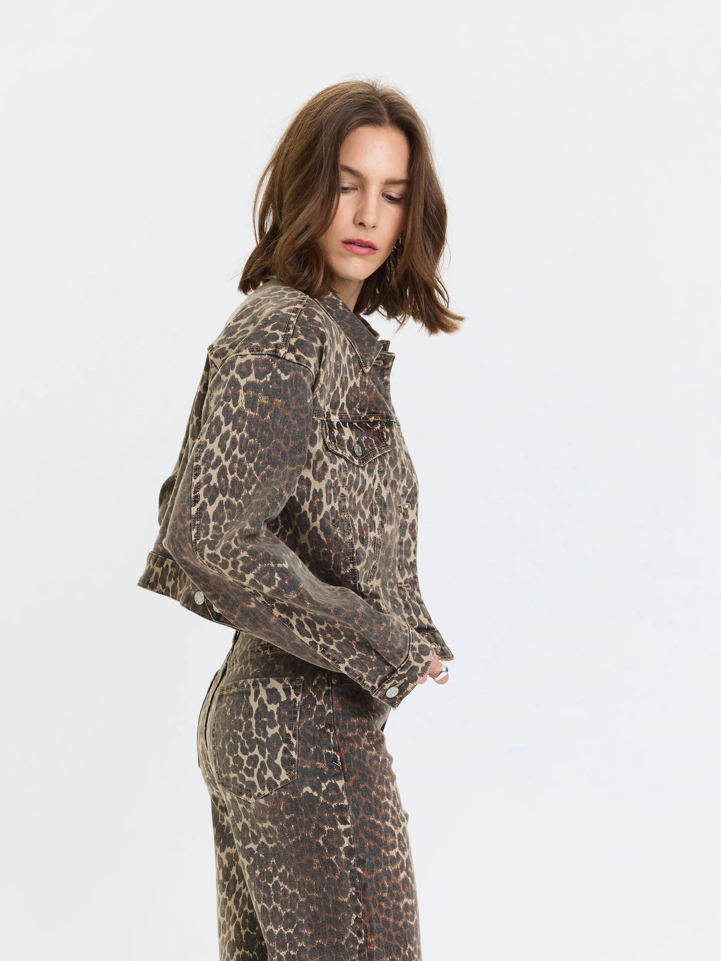 Del Mar Cropped Jacket (DAZE Denim)