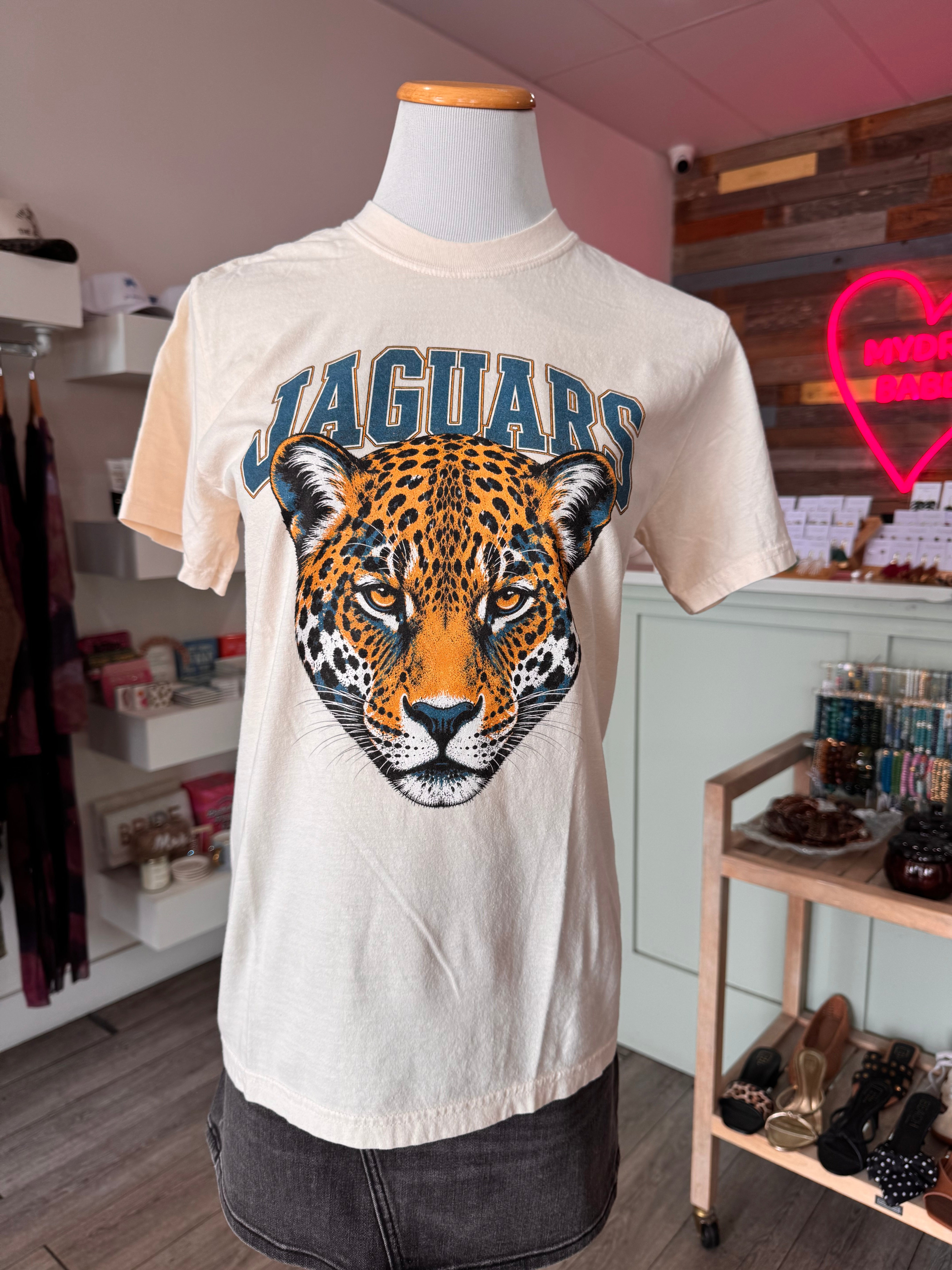 Bold Jaguar T-Shirt (Ivory)