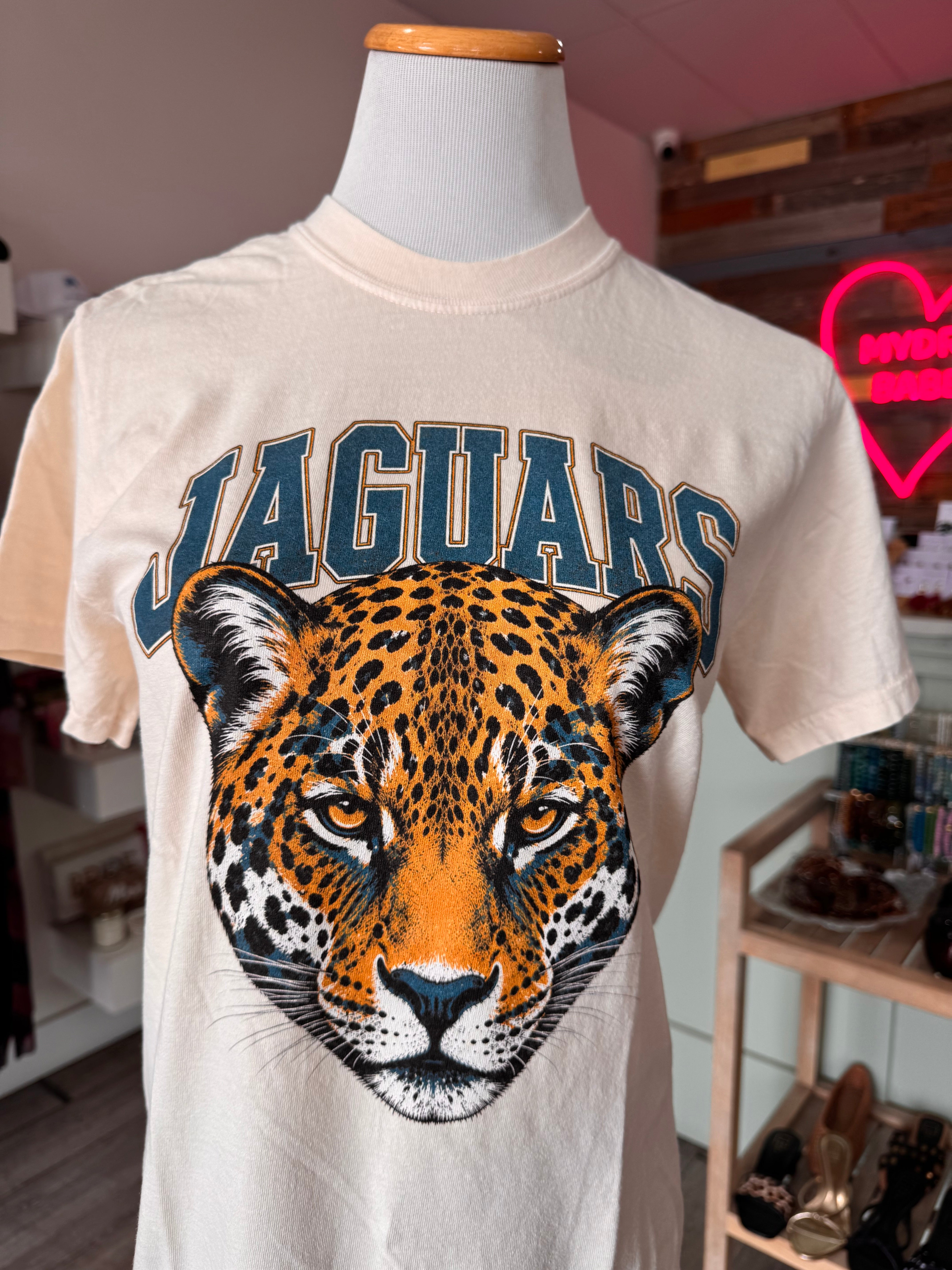 Bold Jaguar T-Shirt (Ivory)