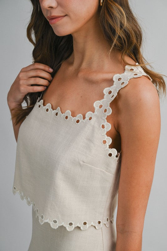 Devan Linen Scalloped Trim Set