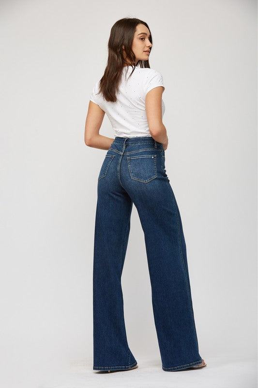Pyper Super High Rise Skater Jean