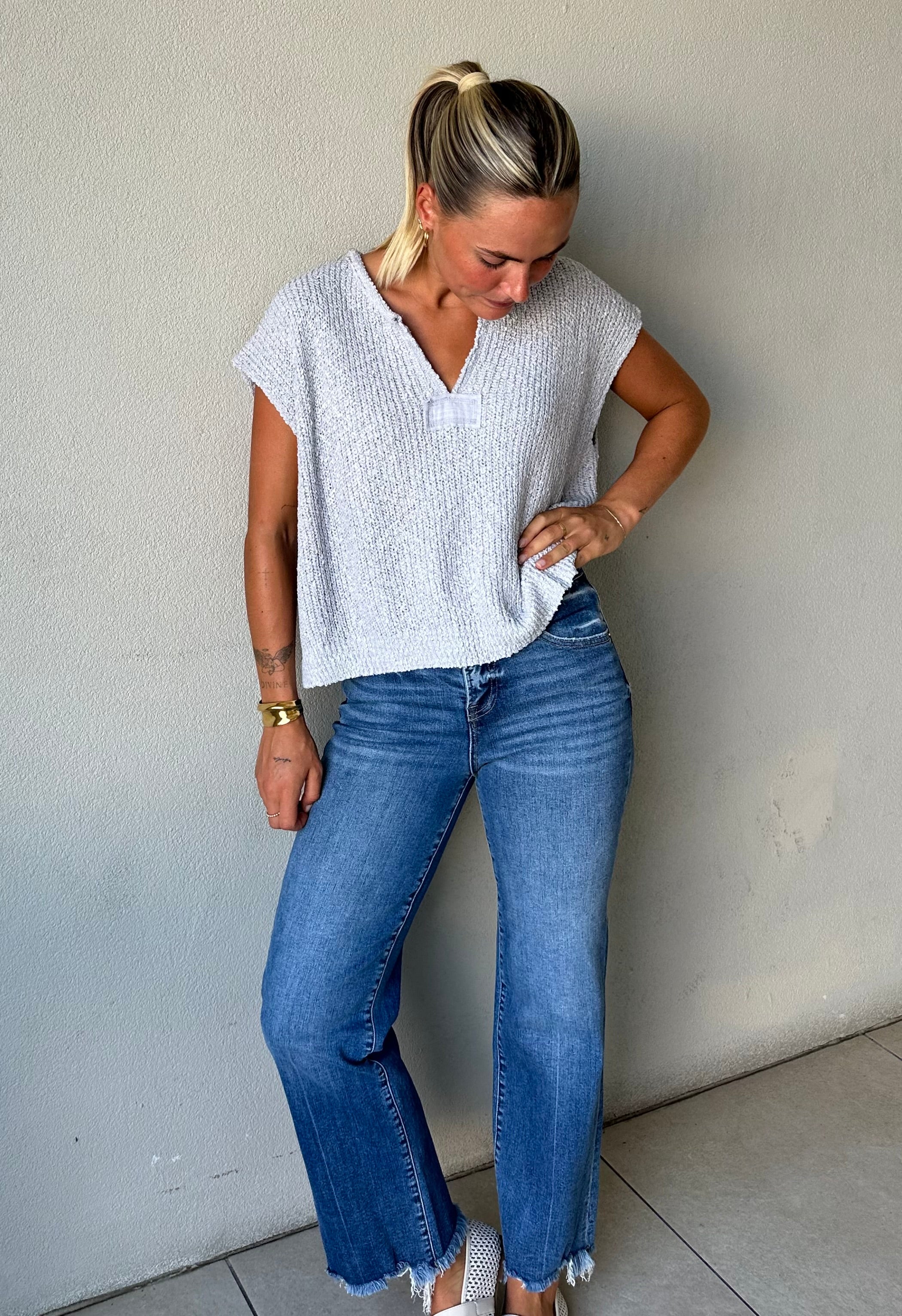 Silvana Sleeveless Sweater (Dusty Blue)