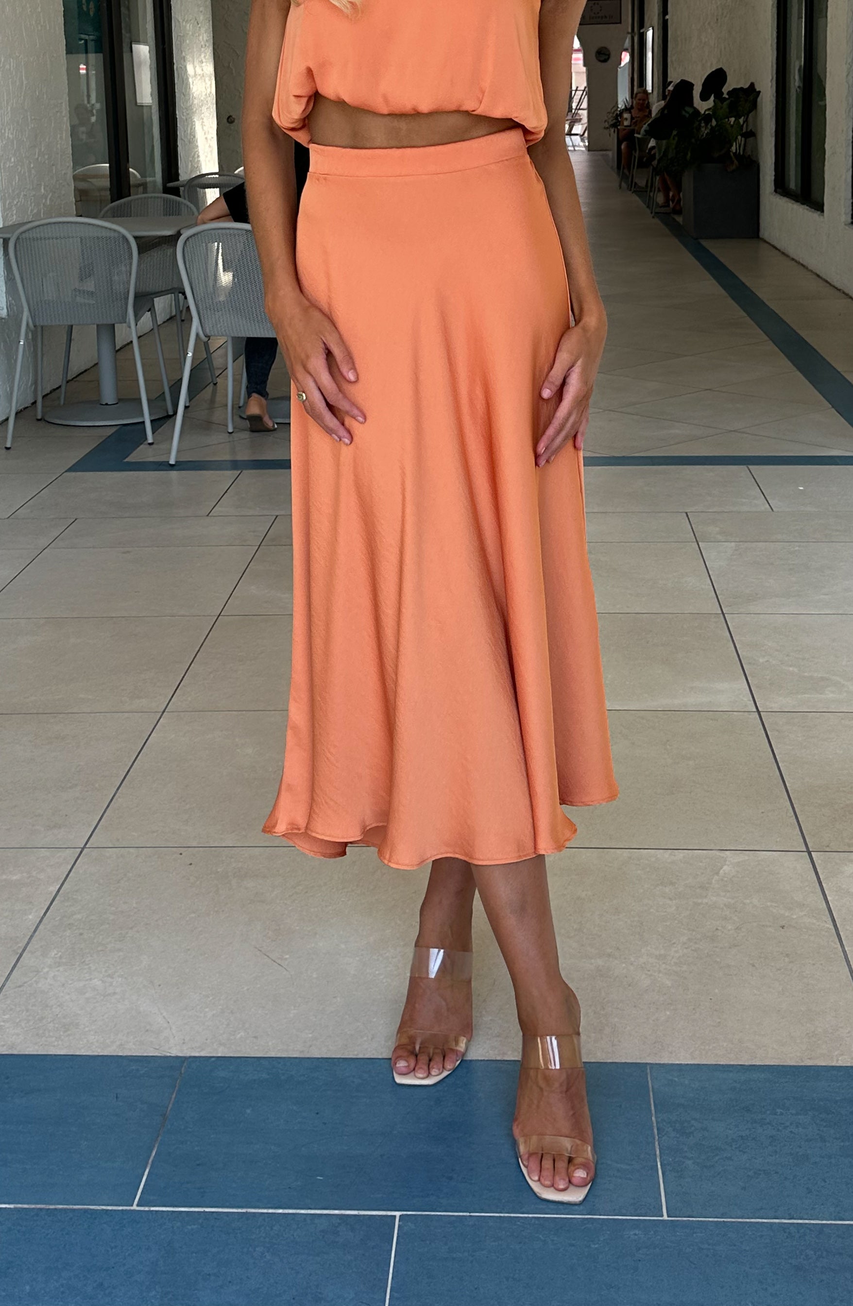 Joane Midi Skirt (Pumpkin)