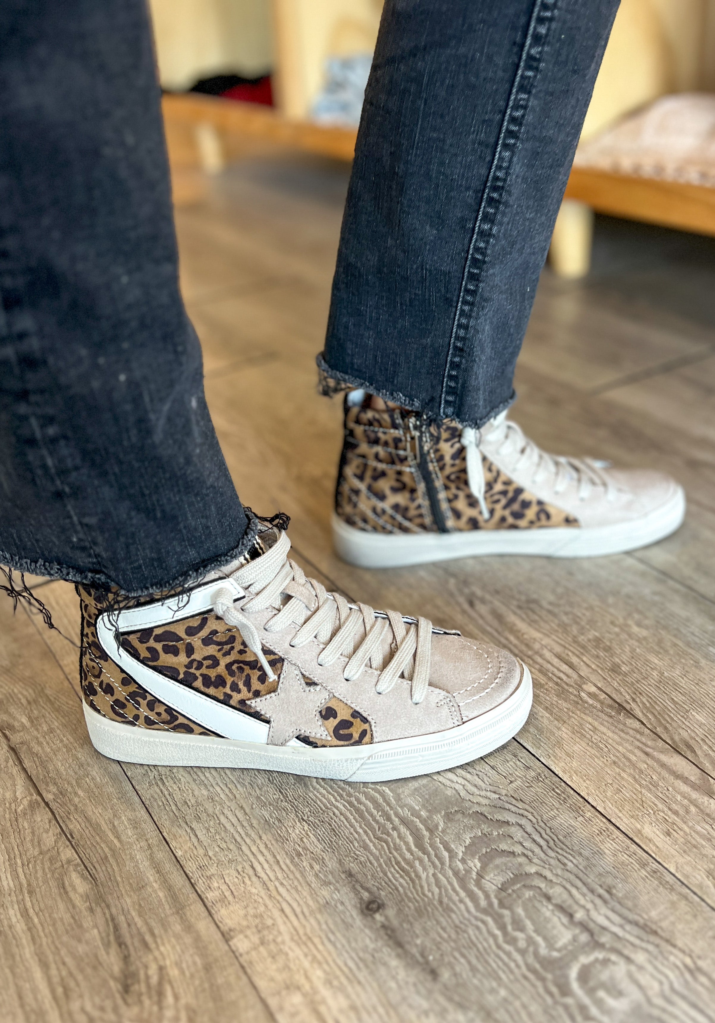 Passion High Top Leopard Sneaker