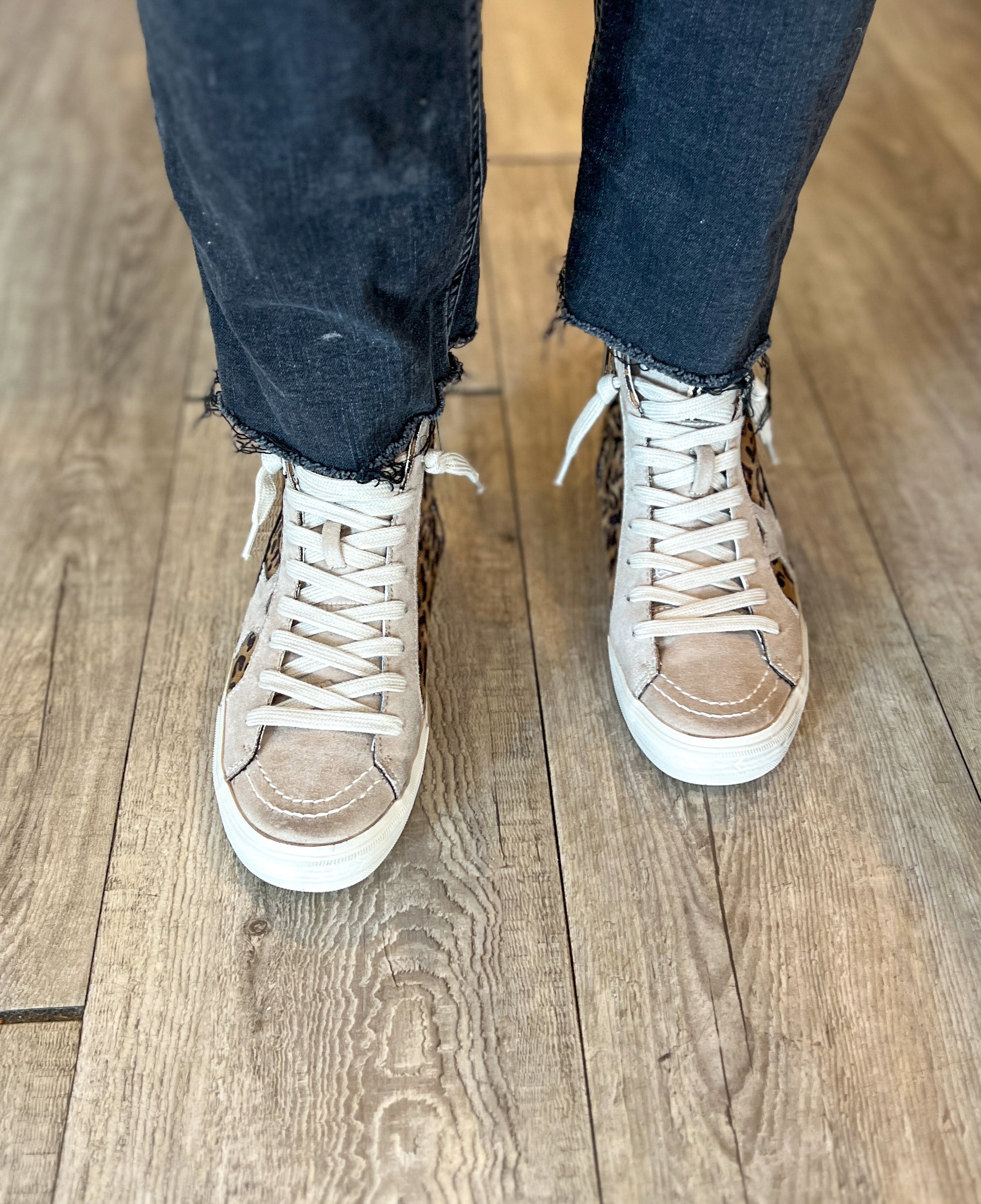 Passion High Top Leopard Sneaker