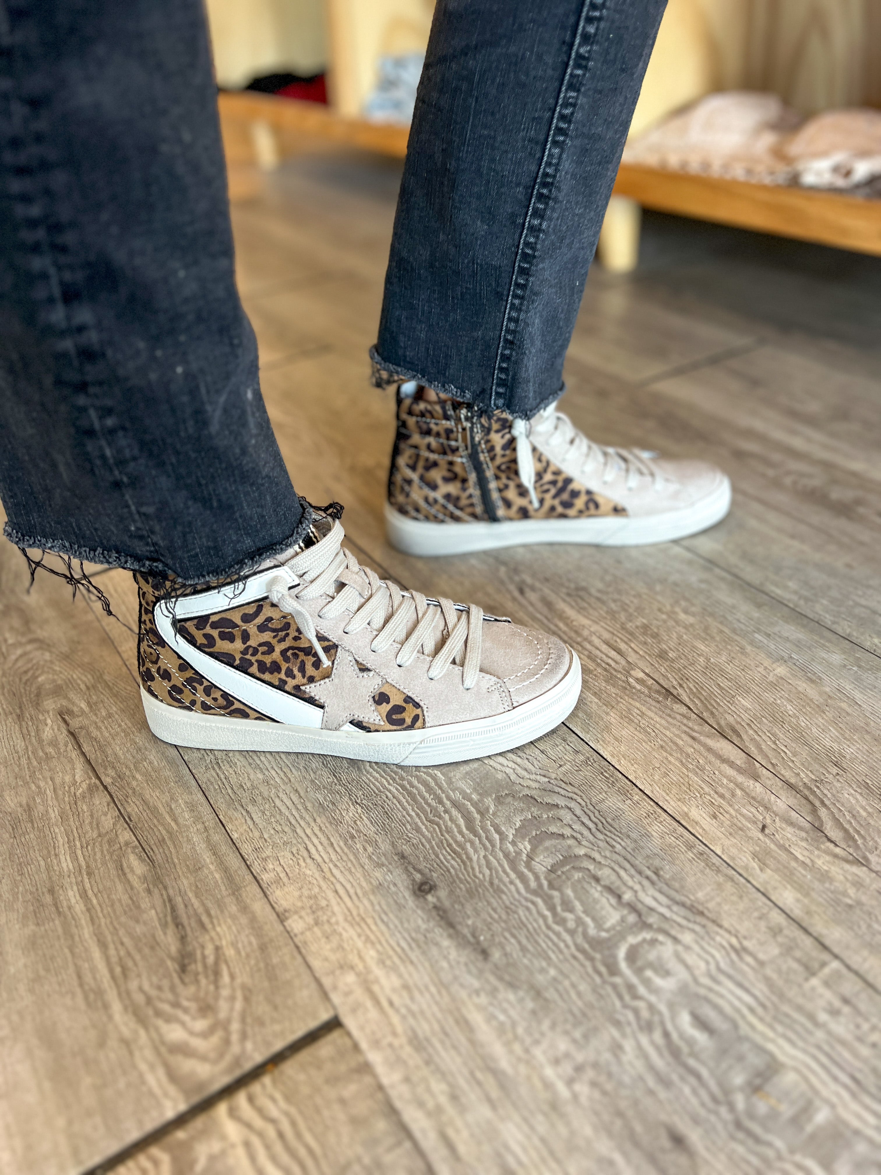 Passion High Top Leopard Sneaker